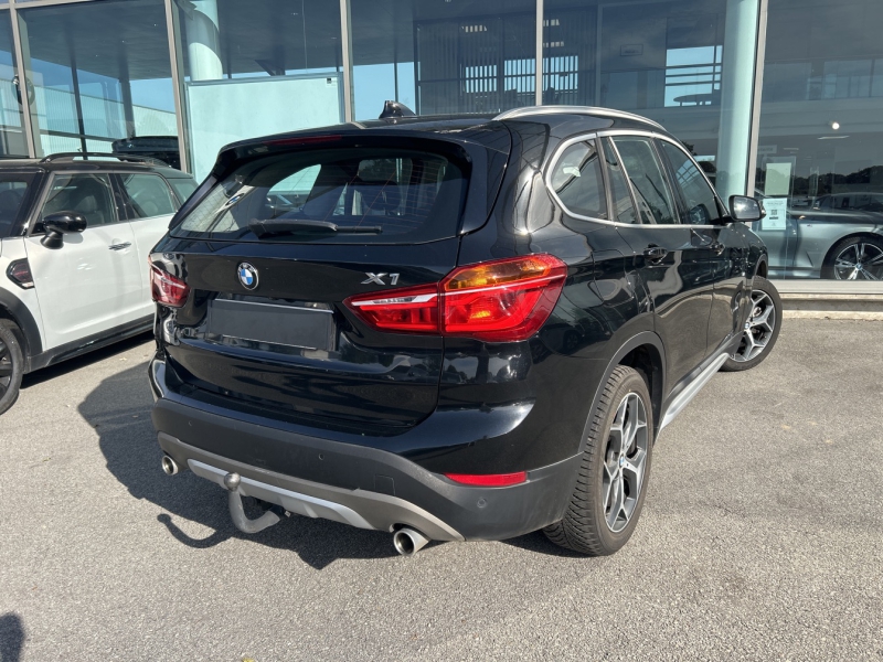 xDrive20dA 190ch xLine