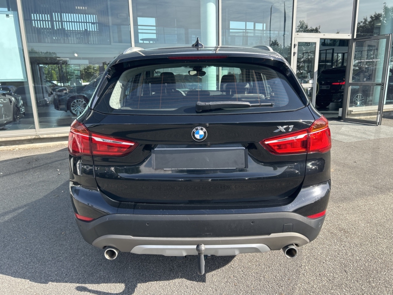 xDrive20dA 190ch xLine