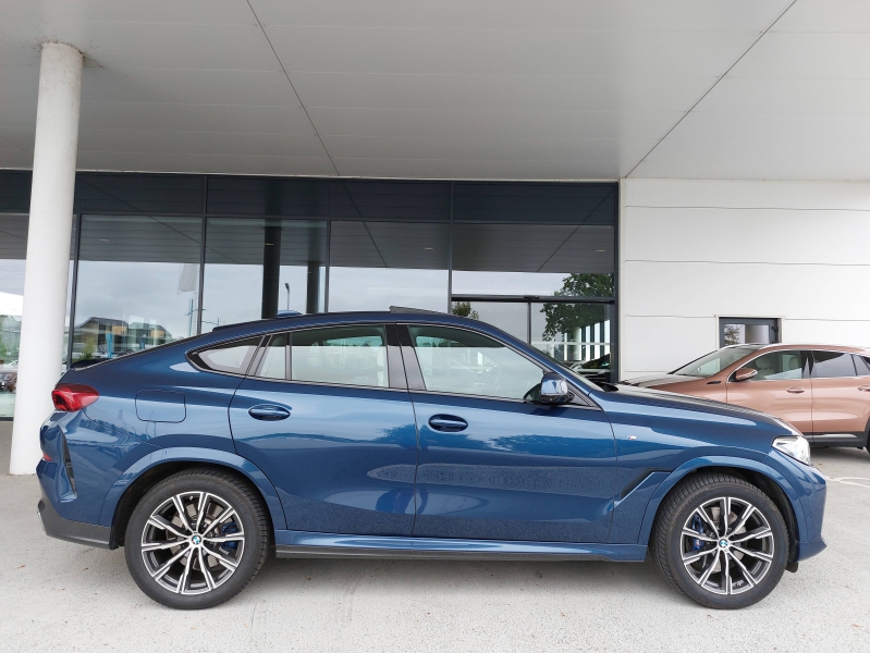 xDrive 30dA 286ch M Sport