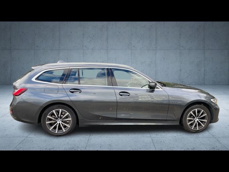 320eA xDrive 204ch Business Design