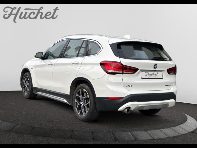 xDrive25eA 220ch xLine