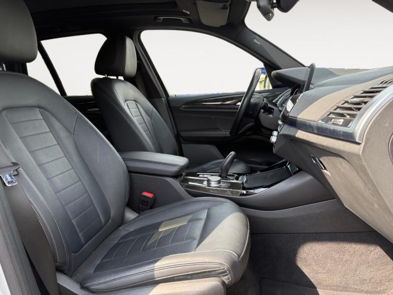 xDrive20dA 190ch Luxury Euro6c