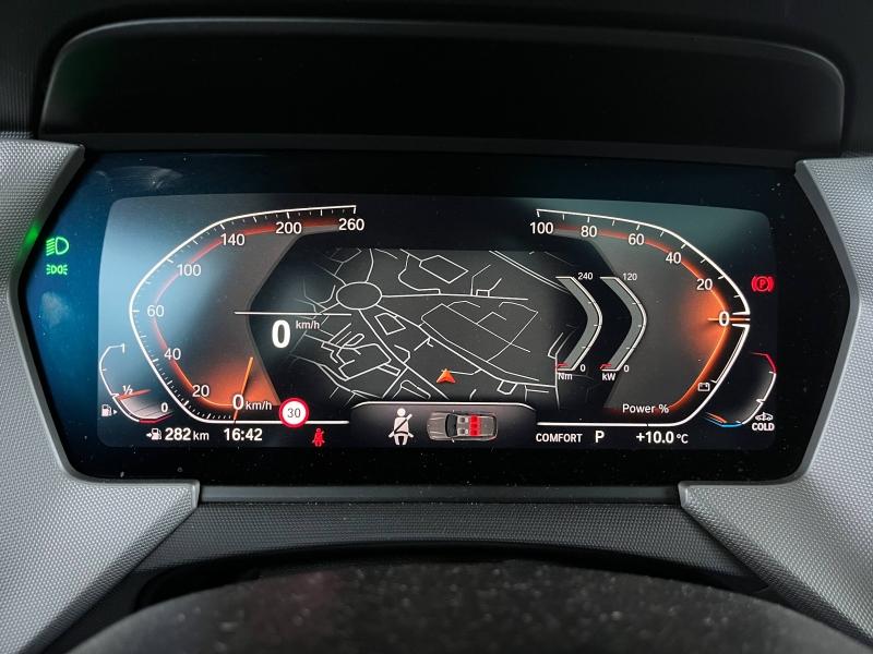 118iA 136ch Business Design DKG7