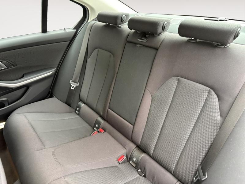 320dA MH 190ch Business Design