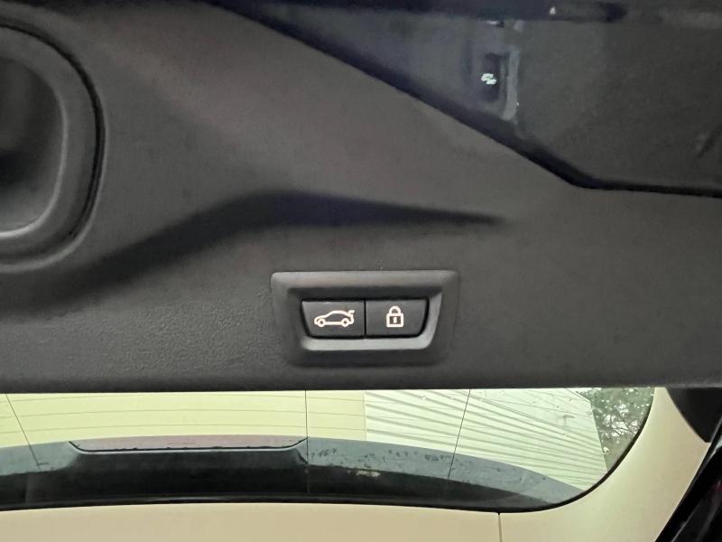 xDrive40i 340ch xLine