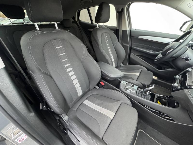 sDrive18iA 136ch Lounge DKG7