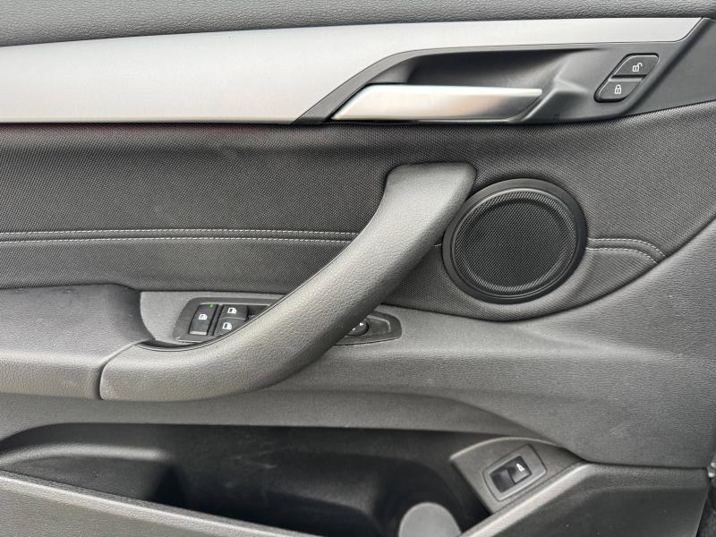 sDrive18iA 136ch Lounge DKG7