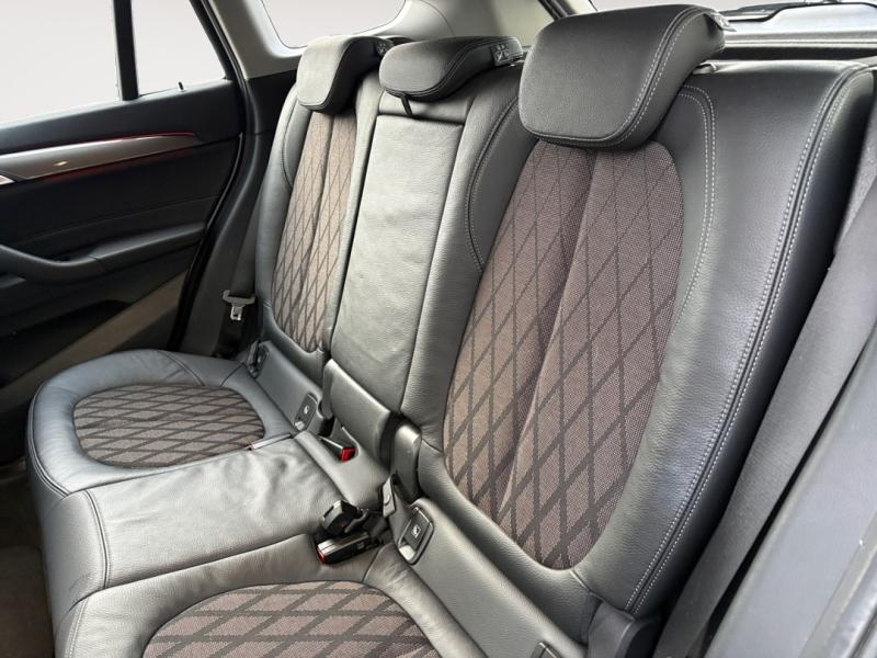 sDrive18iA 140ch xLine DKG7 Euro6d-T