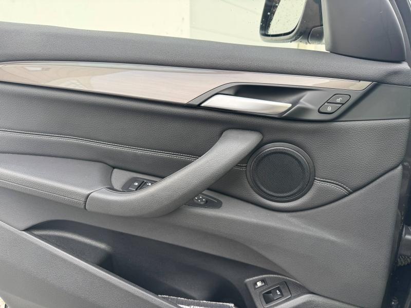 xDrive25eA 220ch xLine 6cv