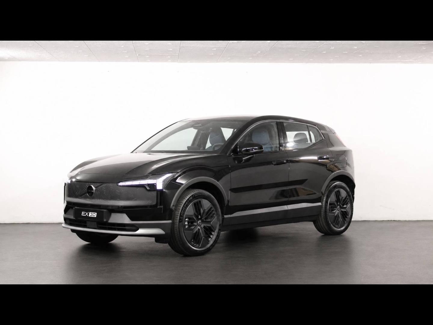 VOLVO EX30 Cross Country P5 Long Range 272ch 69kWh Ultra