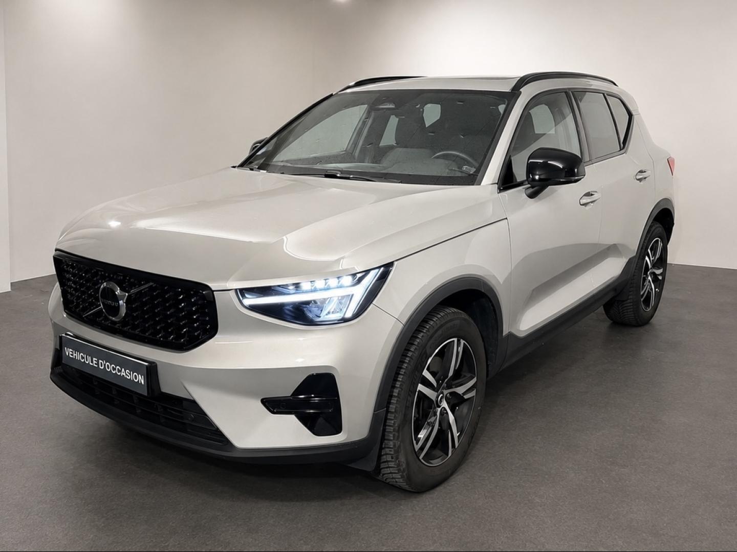 VOLVO XC40 B3 163ch Plus DCT 7